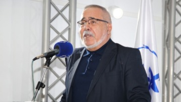 مجاهد: الاصلاحات السياسية والإنجازات الاقتصادية في السنوات الأخيرة وفاء لعهد الشهداء وصون للأمانة