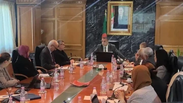 طاقة: عجال يشدد على مضاعفة الجهود لتحسين أداء القطاع