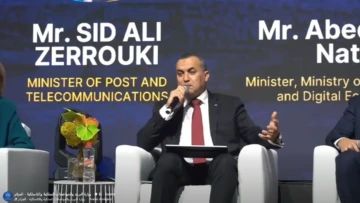 زروقي يستعرض بجنوب إفريقيا تجربة الجزائر في مجال التحول الرقمي