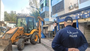تحرير الارصفة والطرقات العمومية من الباعة الفوضويين ببئر توتة