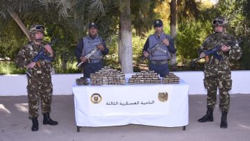 إحباط محاولات إدخال أزيد من 26 قنطارا من الكيف المعالج عبر الحدود مع المغرب