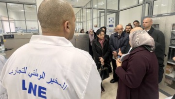 السيدة عبد اللطيف تؤكد على ضرورة تكثيف مراقبة المنتجات المرتبطة بالأمن والسلامة