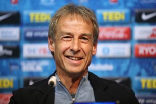 كلينسمان: المنتخب الإنجليزي يعاني “خوفاً فطرياً”