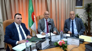 مشروع قانون خدمات الثقة للمعاملات الإلكترونية: الاستماع إلى مسؤولي “موبيليس” و”جازي” بالمجلس الشعبي الوطني