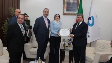 بوعمامة يشرف على اختتام دورة تكوينية باللغة الإنجليزية للصحفيين من وسائل إعلام عمومية