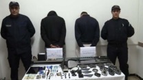 شرطة الجزائر العاصمة تطيح بمشتبه فيهما بسرقة توابع مركبات