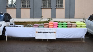 الجيش يتمكن خلال الأسبوع الفارط من تفكيك شبكة إجرامية بالغرب ويحجز 13.951.500 دج