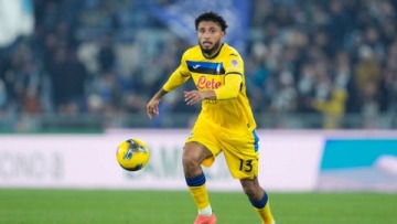 ليفربول يغري أتالانتا لبيع إيدرسون في جانفي المقبل