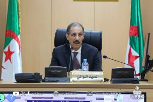 التشديد على ضرورة الالتزام بمواعيد تسليم المشاريع بالبليدة