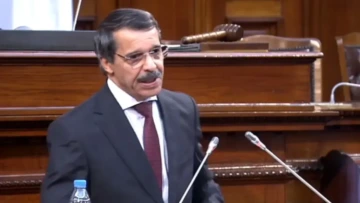 بوالزرد يعرض نص قانون المالية لسنة 2026 أمام أعضاء مجلس الأمة