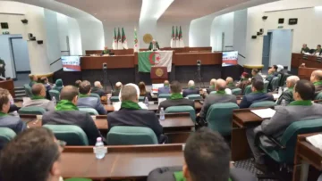مقترح قانون تجريم الاستعمار: 5 فصول و27 مادة