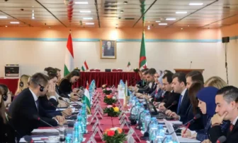 الجزائر والمجر تفتحان صفحة جديدة في التعاون الثنائي وترسمان خطة عمل مشتركة