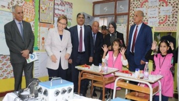 الجزائر وخطوة الدمج المدرسي.. بين الطموح والتحديات