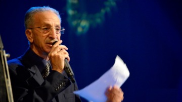 بشكري يتحدث عن مسيرته الفنية هذا الخميس