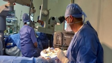 تبسة.. قافلة طبية في جراحة العيون لنزع “الماء الأبيض” بمستشفى بئر العاتر