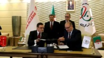 الخطوط الجوية الجزائرية والتلفزيون الجزائري يوقعان مذكرة تفاهم