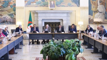 تجسيد تمسك الدولة بصون ذاكرتها وحماية سيادتها