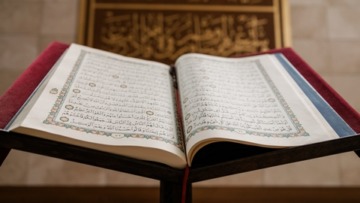 من عمِل صالحًا وهو مؤمن