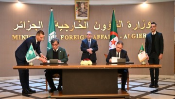 الجزائر تعزز تعاونها مع المعهد العالمي للنمو الأخضر في مجالات البيئة والتنمية المستدامة