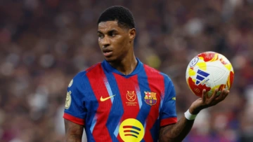 راشفورد باق في برشلونة