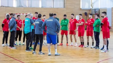 بوشكريو مرتاح لاكتمال التعداد وظروف التحضير بسلوفينيا