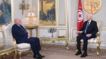 عطاف يستعرض مع قيس سعيد آفاق تعزيز الشراكة الجزائرية-التونسية