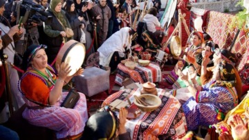 الجزائر تقيم احتفالات شعبية برعاية رسمية لرأس السنة الأمازيغية