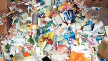 حجز كمية من مواد التجميل منتهية الصلاحية بسطيف