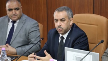 سعداوي يحسم ملف المدارس الخاصة ويودع دفتر الشروط المعدل لدى أمانة الحكومة