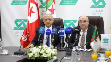 الجزائر تبدأ قريبًا تصدير المواد الأولية الخاصة بالأدوية إلى تونس