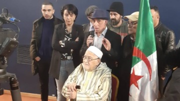 عرض الفيلم الوثائقي “القلم والرشاش”