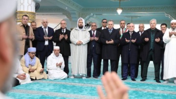 بلمهدي يبرز من وهران الدور التوعوي للمساجد خلال شهر رمضان