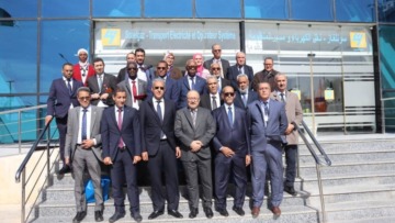 وزير الطاقة والنفط الموريتاني يزور المركز الوطني للتحكم في المنظومة الكهربائية