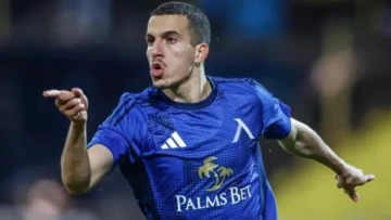 بوراس يقود ليفسكي صوفيا لانتصار جديد