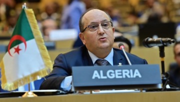 الوزير الأول يشارك بأديس أبابا في جلسة حول قمة العشرين