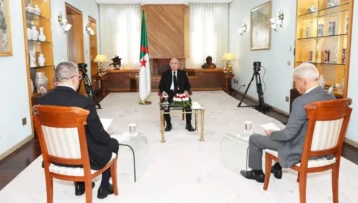 الصحافة الدولية تسلط الضوء على العديد من محاور لقاء رئيس الجمهورية مع وسائل الإعلام الوطنية