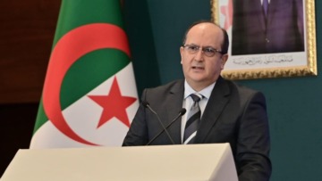 الوزير الأول يبرز دور الجزائر في تعزيز التكامل الإفريقي ضمن رؤية وطنية لتنويع الاقتصاد