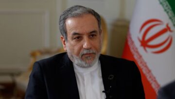 عراقجي: مسيّرات أمريكية وصهيونية مشابهة لـ”شاهد” نفذت هجمات على دول عربية