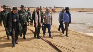 رئيس الجمهورية الصحراوية يعاين الأوضاع بولاية الداخلة إثر تساقط كميات كبيرة من الأمطار