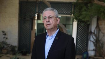 مصطفى البرغوثي: “إسرائيل” تستغل الحرب بالمنطقة لتصعيد انتهاكاتها في فلسطين       