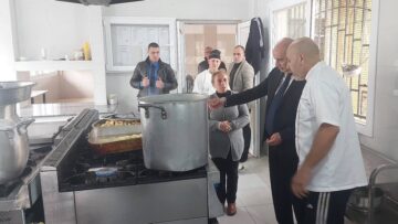 تيزي وزو .. الوالي يقف على ظروف التكفل بالأشخاص المسنين