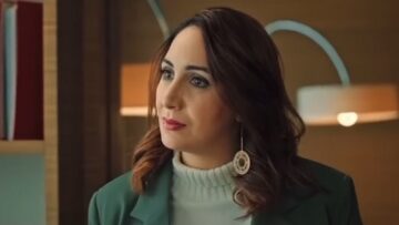 إقامتي بإيطاليا لا تمنعني من مواصلة الفن بالوطن