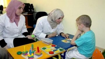 قسنطينة.. تكوين 40 مربيا متخصصا من مؤسسات النشاط الاجتماعي والتضامن حول التكفل بالمصابين بالتوحد