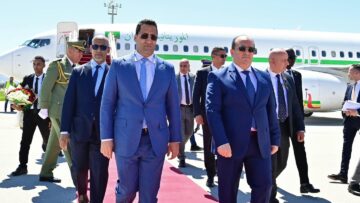 الوزير الأول الموريتاني يحل بالجزائر