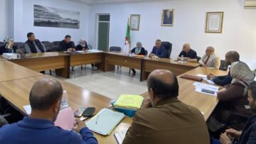 الوقوف على تهيئة مناطق النشاط والنشاطات المصغرة ببئر مراد رايس