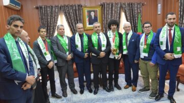 وزير التربية يكرم المتفوقين في الذكاء الاصطناعي بتونس