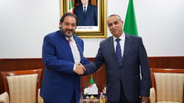 عجال يبحث مع الأمين التنفيذي لمنظمة أمريكا اللاتينية والكاريبي للطاقة تعزيز التعاون الثنائي