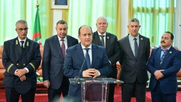 سيفي غريب يؤكد أن صناعة السيارات في الجزائر تسير بخطى ثابتة