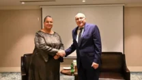 عطاف يجري بأنطاليا محادثات مع الممثلة الخاصة للأمين العام للأمم المتحدة ورئيسة بعثة الأمم المتحدة للدعم في ليبيا