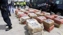 صورة معبرة عن الأجهزة الأمنية الإسبانية: تفكيك شبكة لتهريب المخدرات انطلاقا من المغرب وحجز ثلاثة أطنان من الحشيش